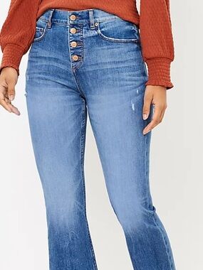 LOFT Kick Crop Light Wash Button Fly Denim Jeans with Golden Topstitching Size 8